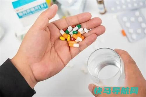 “阿莫西林”是消炎药吗?提醒:真正的消炎药是这2种,切莫滥用